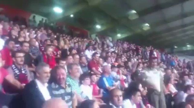 her yer Taksim, her yer direniş ! Kara Kızıl Gençlerbirliği