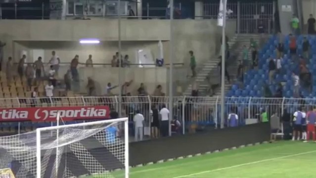 Neftohimik 1986 Burgas vs.Lokomotiv Plovdiv (Bulgaria) 23.08.2013 A.C.A.B