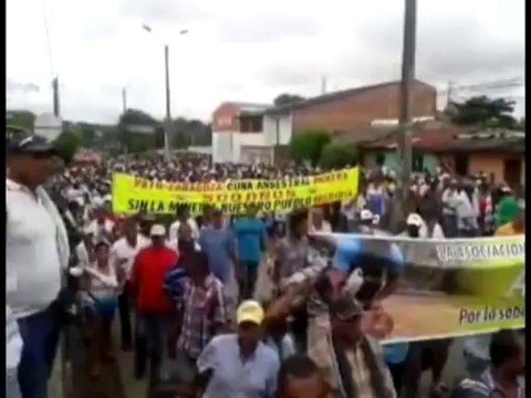 Los mineros del bajo cauca antioqueño reforzaron su equipo negociador para continuar con las negociaciones con el gobierno nacional-