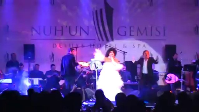 Bülent Ersoy - Sefam Olsun -Famagusta (Ammochostos) Cyprus