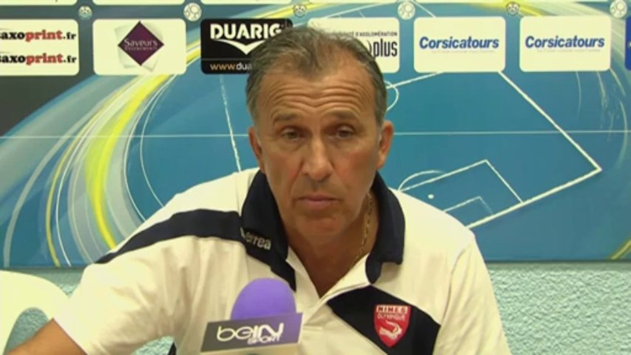 Conférence de presse Tours FC - Nîmes Olympique (3-1) : Olivier PANTALONI (TOURS) - Victor ZVUNKA (NIMES) - 2013/2014