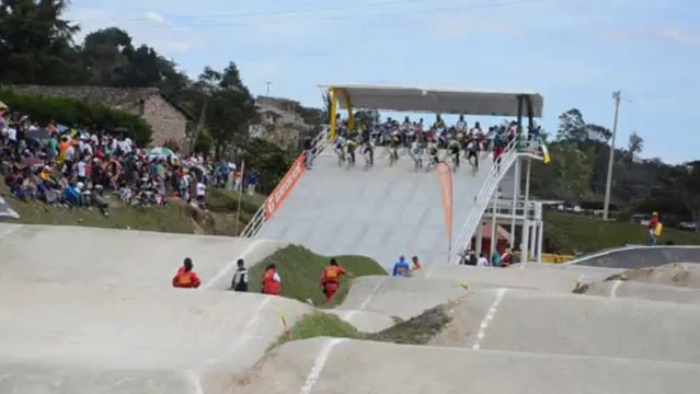 0616 8 y 9 Valida nacional de bicicross 2013. Timbio, Cauca, Colombia