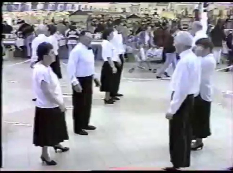 Danse Folklore Hyper U 1996