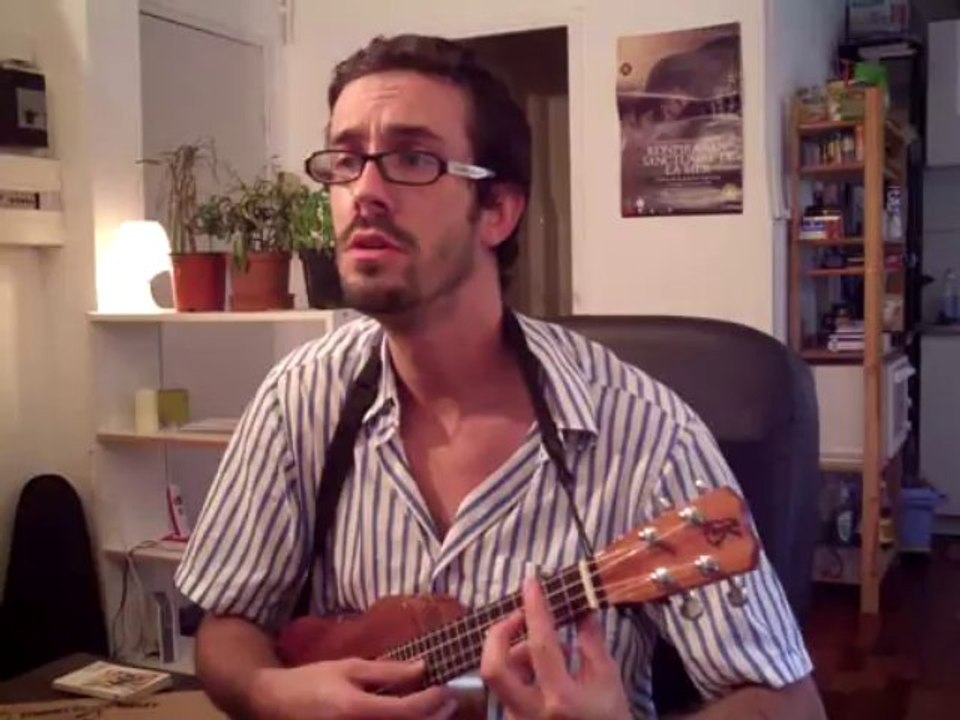 Boris Vian au Ukulélé!  On n'est pas là pour se faire engueuler- Le Défilé