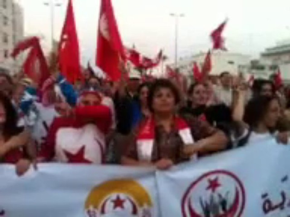 TRAJET de Trois Kilomètres entre les Places Bab Saadoun et Le Bardo - Le 24 Août 2013 -