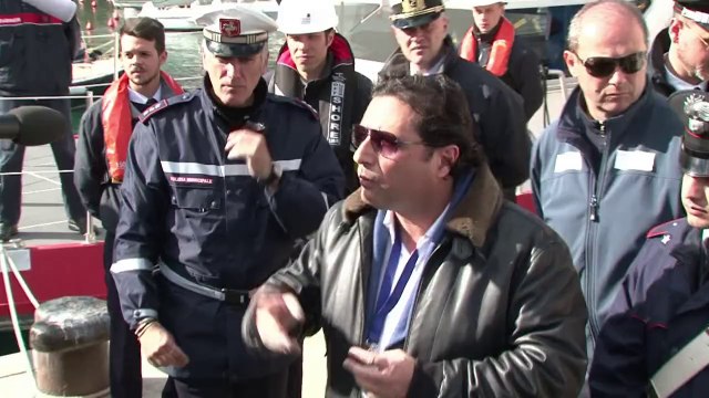 Costa Concordia captain returns on shipwreck
