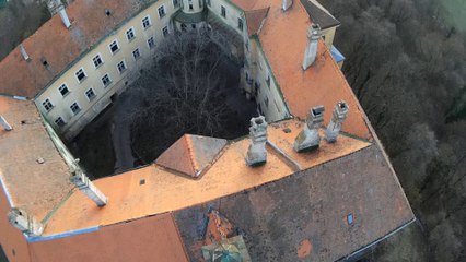 Hlohovec_zamok_vezicka Mobius gimbal test