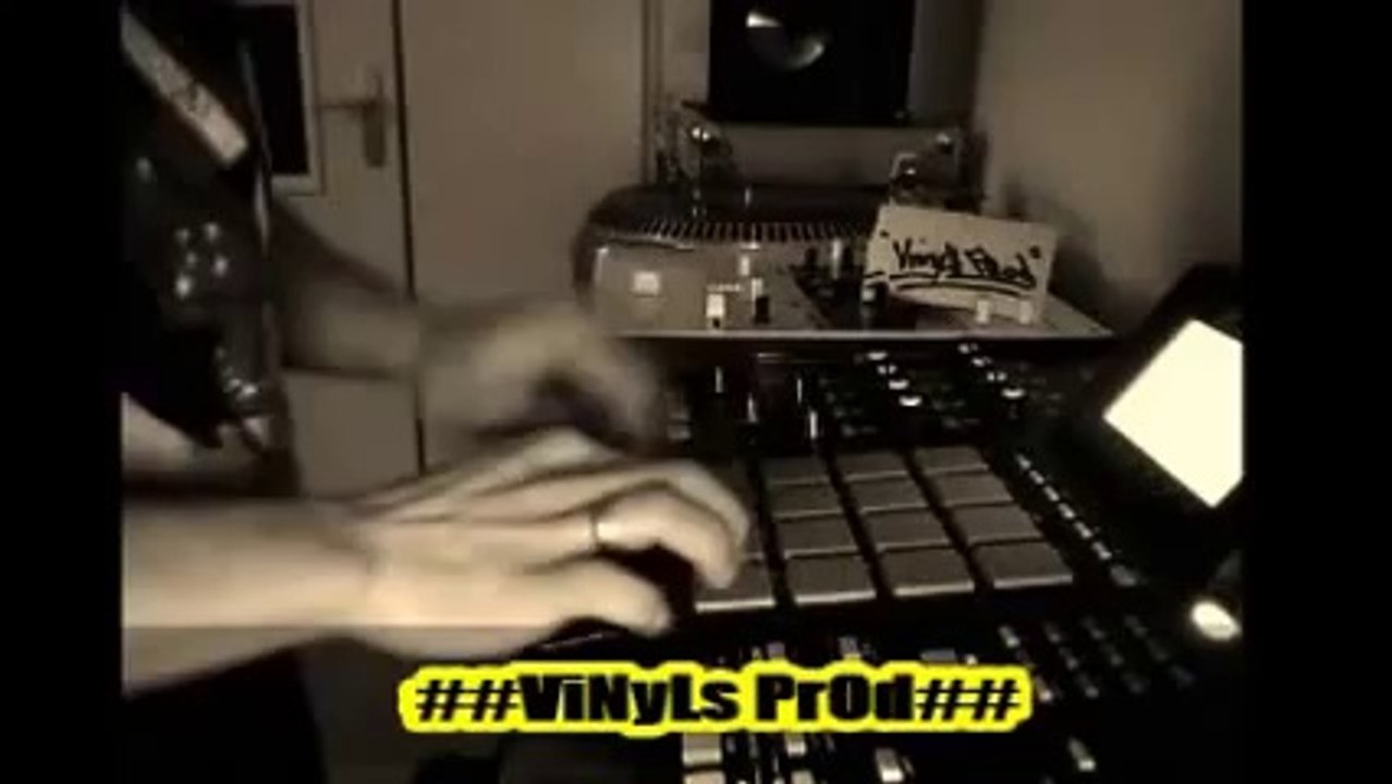 live beat making (Vinyls Prod) MPC 2014