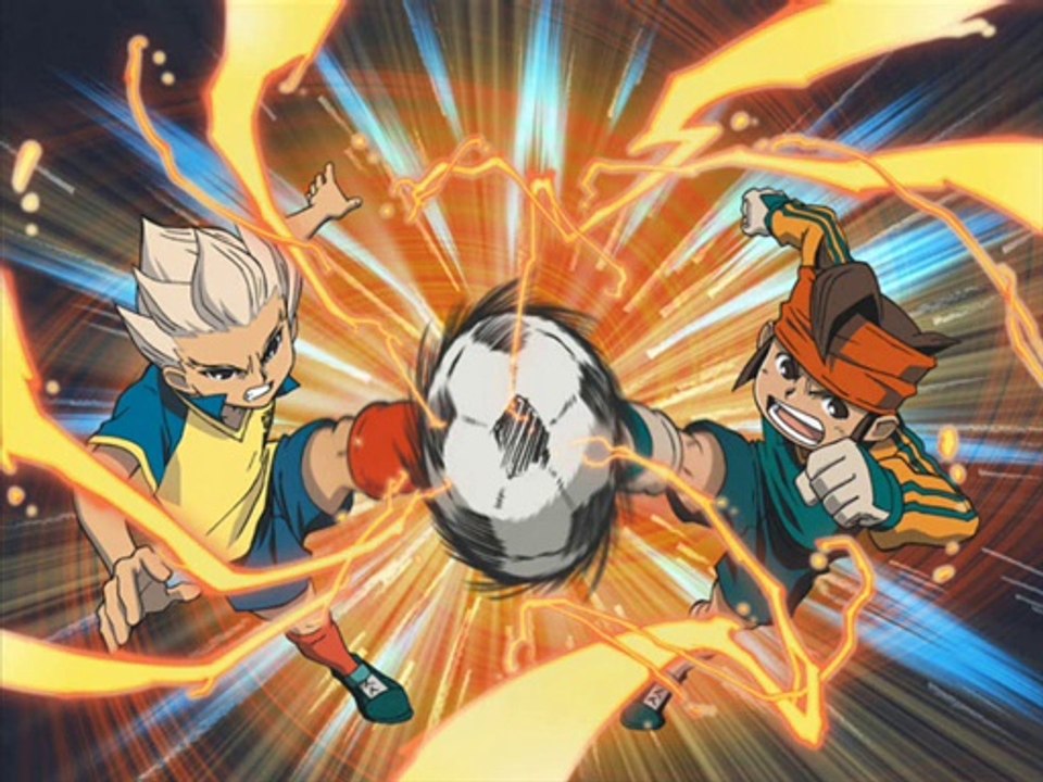 Inazuma eleven - 2 première techniques combinés ( avec axel )