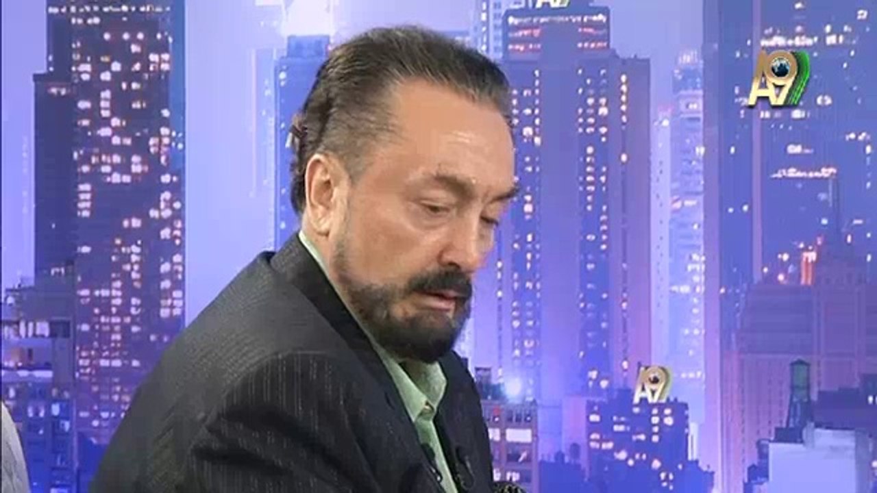 Athena grubunun solisti Gözhan Özoğuz’un Şeyh Nazım El Kıbrisi Hocamızı sevmesi onun ruhundaki sevgi yüceliğini gösterir.