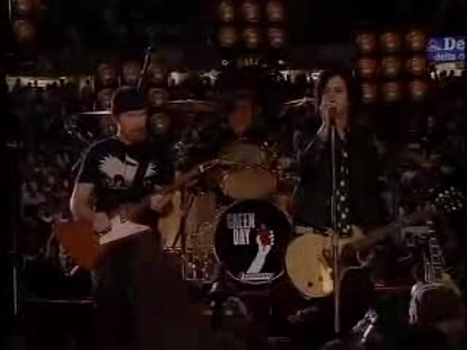 U2 & Green Day - Wake me up + The Saints