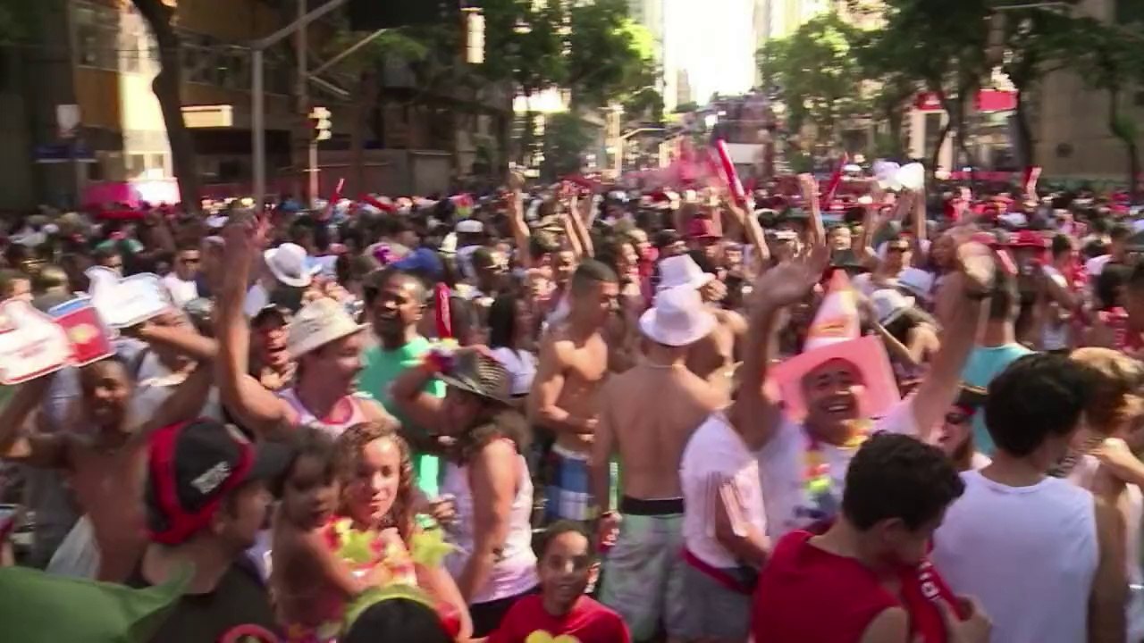 C'est la fête! Le retour en force du carnaval de rue de Rio