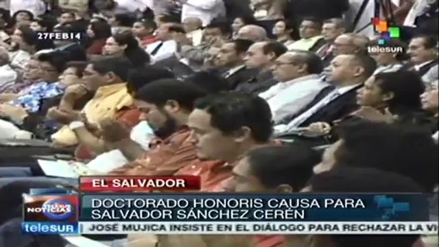Sánchez Cerén recibe título honoris causa en El Salvador