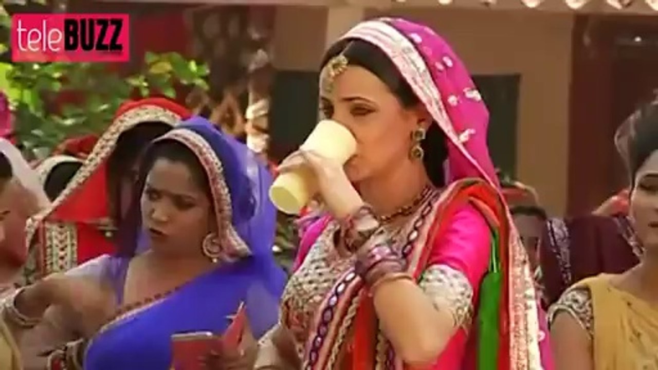 Ashish Sharma & Sanaya Irani BEHIND THE SCENES in Rangrasiya 27th February 2014 FULL EPISODE