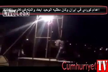 İdam mahkumu cellatlara saldırdı