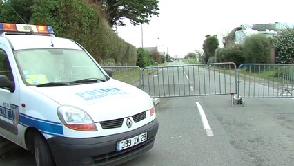 Roscoff (29). Le toit du supermarché Casino s'envole