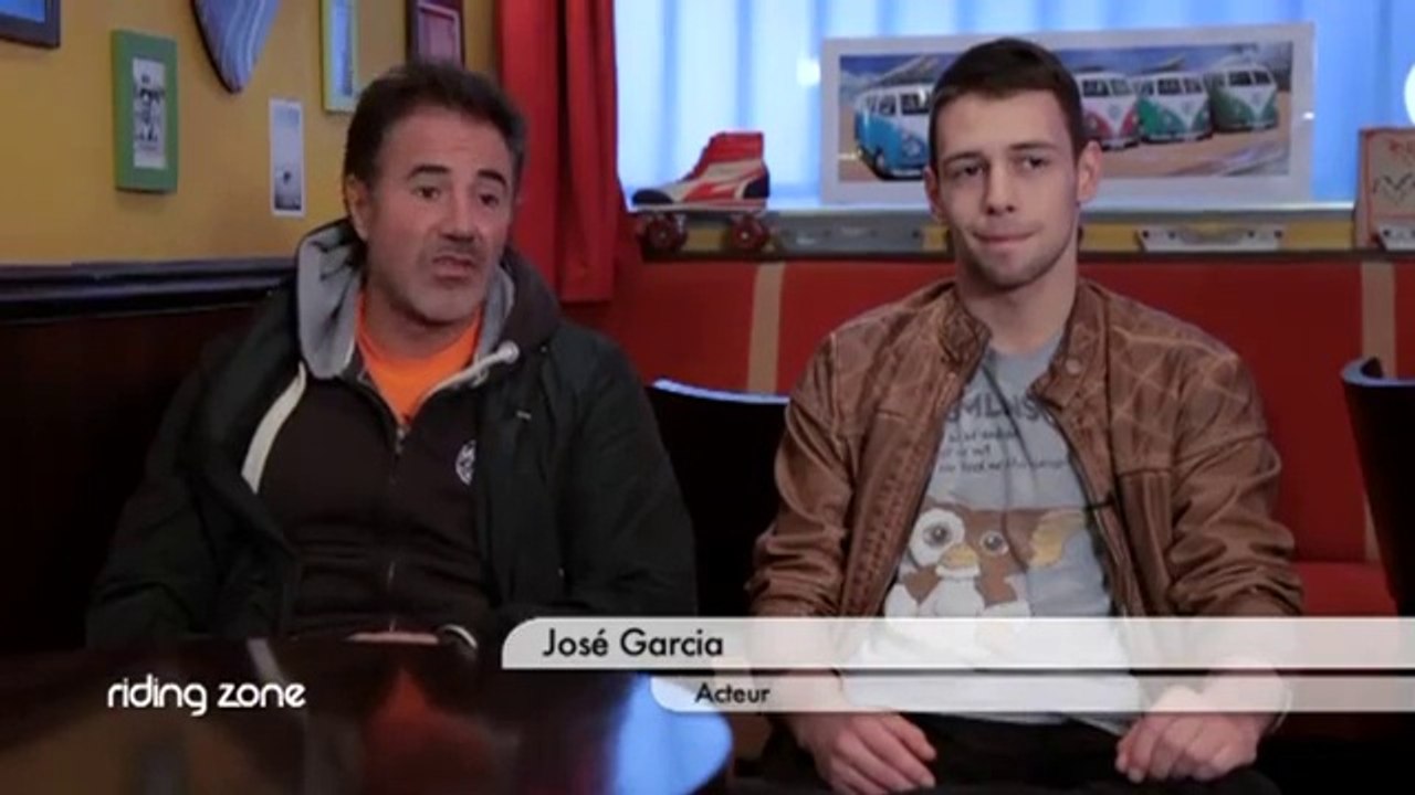 Riding Zone_José Garcia fait du BMX et de la chute libre indoor