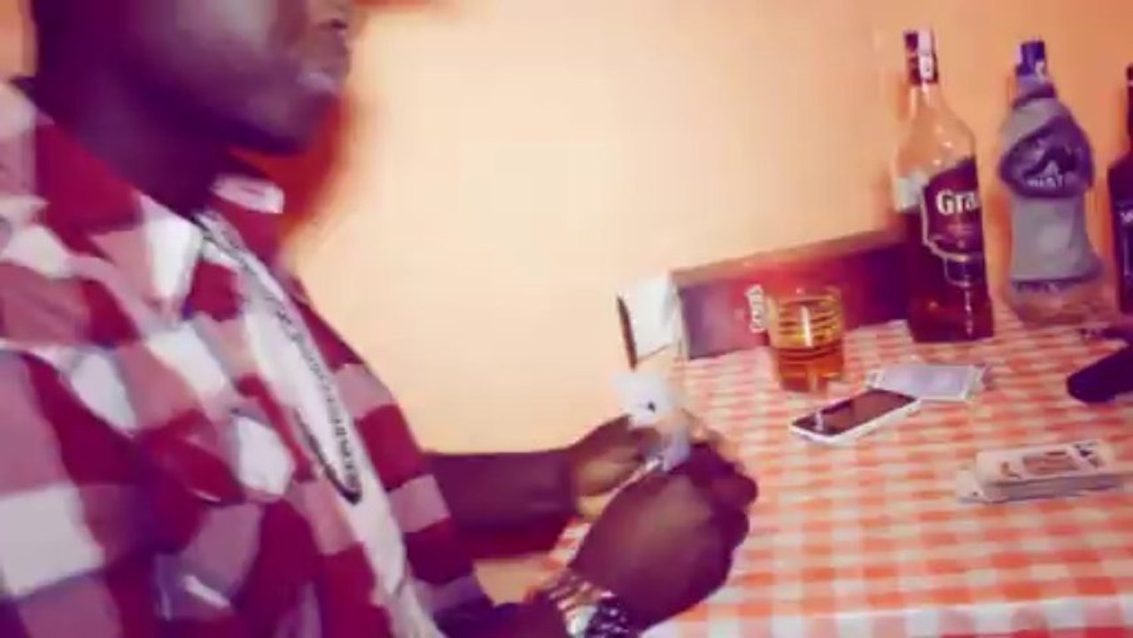 Dyms De La Widje Clash - En Somalie Vous Etes Les Boss [Paname Boss Remix] (Officiel Video)
