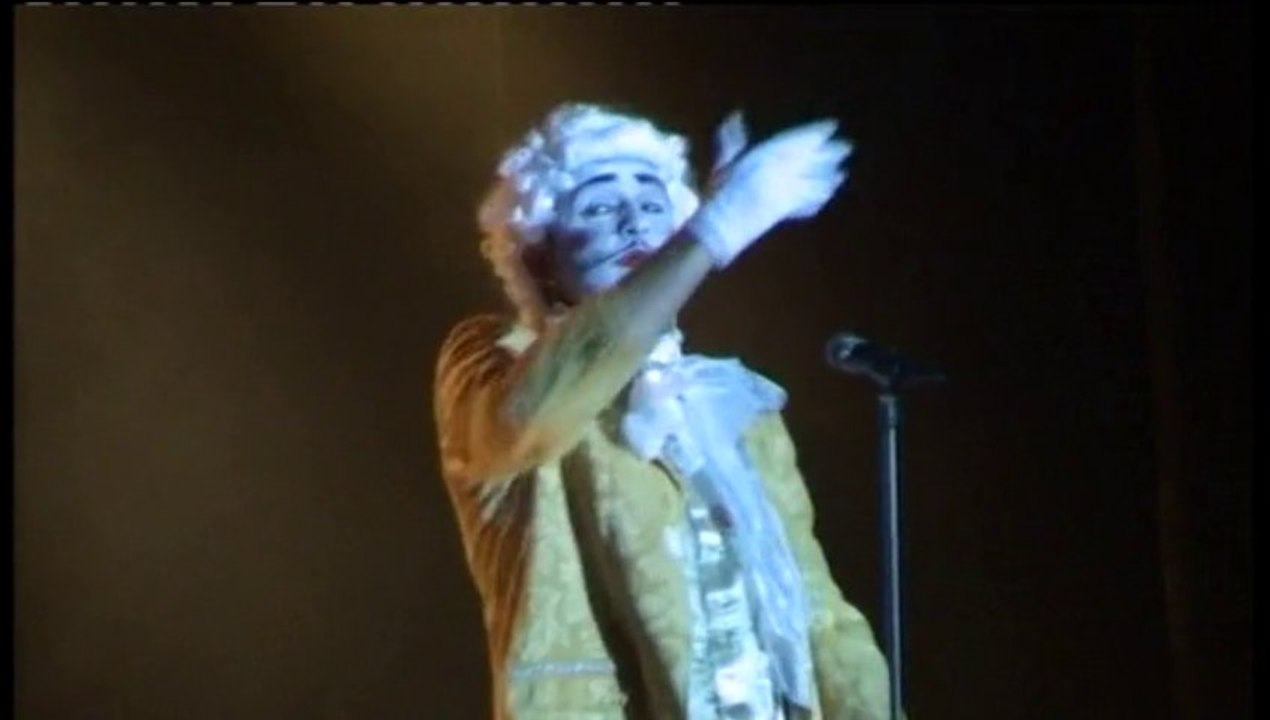 Club Med - FIGARO - soirée Cabaret Pompadour 2013