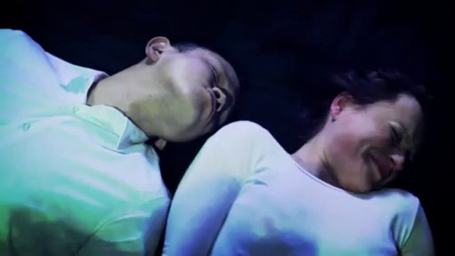 Dis-moi dix mots qui te racontent en langue des signes