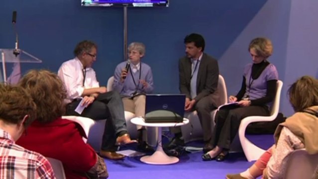 Tables rondes - Salon du livre de Paris 2012 - La Bibliothèque, dernier service public culturel de