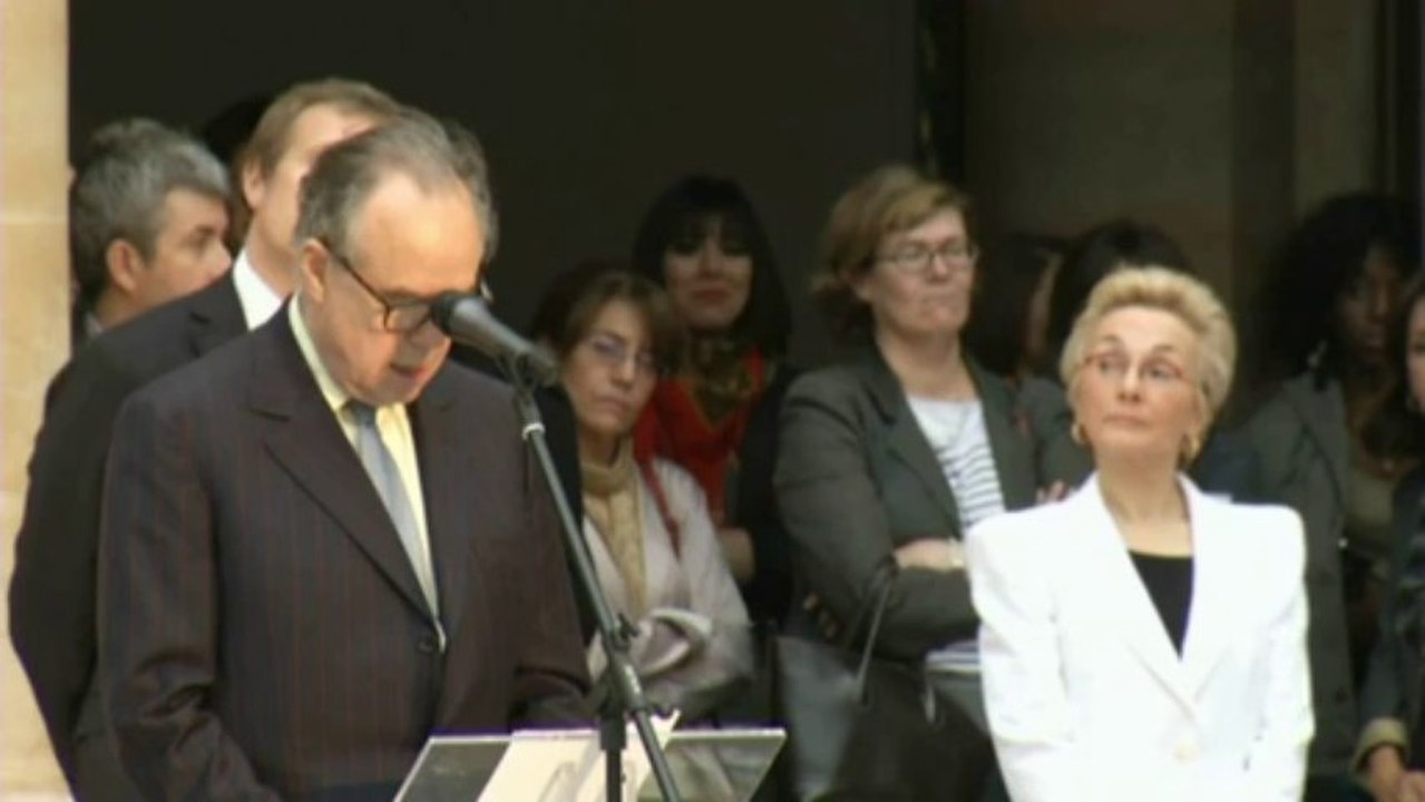 Discours de Frédéric Mitterrand à l'occasion du défilé « Parfums de mode » organisé par l'En