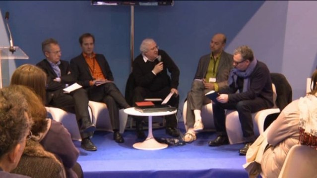 Salon du livre 2012 : Tables rondes : Doit-on encore chercher à désacraliser les bibliothèques ?