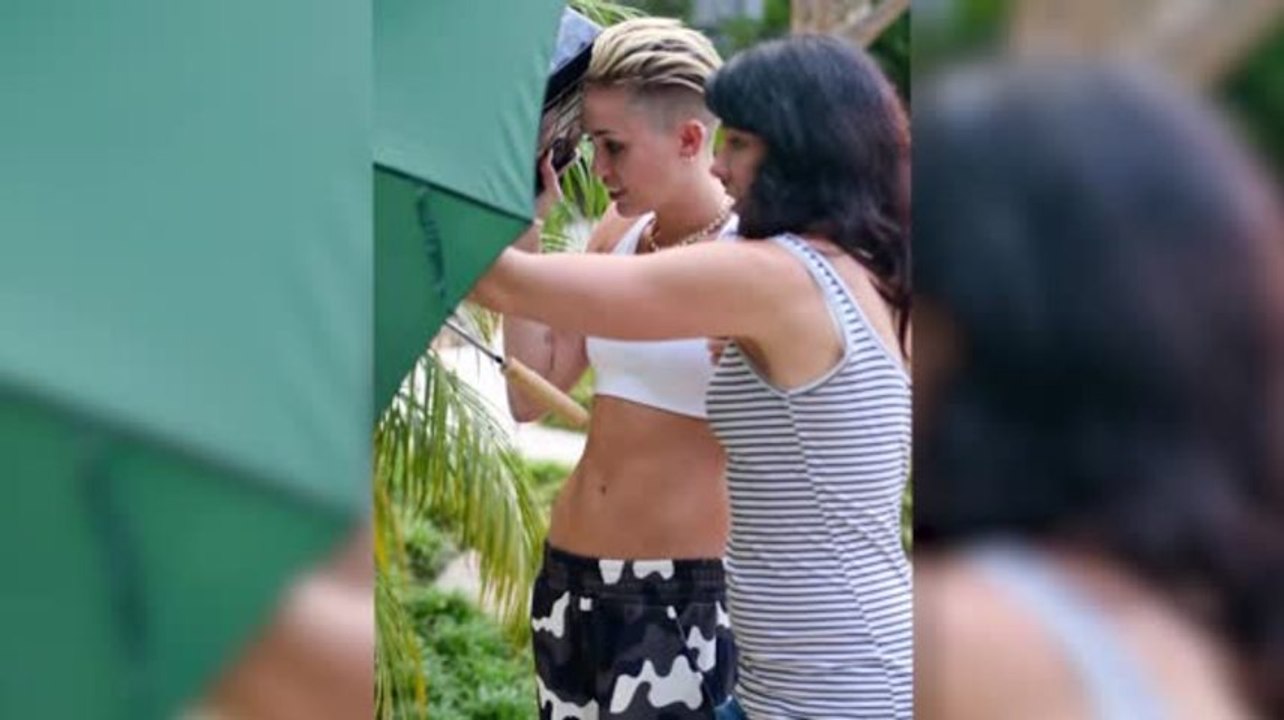 Miley Cyrus Steps Out in Another Flesh-Baring Outfit