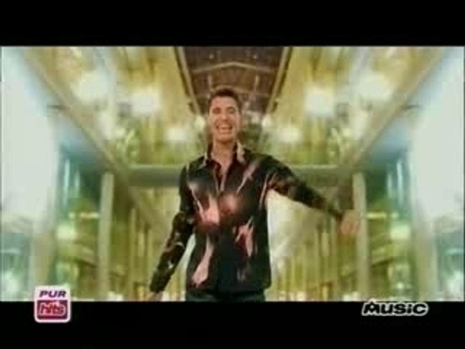 Benoit - Tourne Toi clip