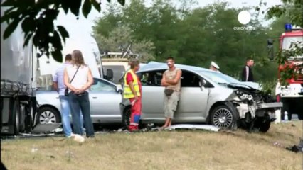 Tres muertos en una colisión múltiple en una autopista...