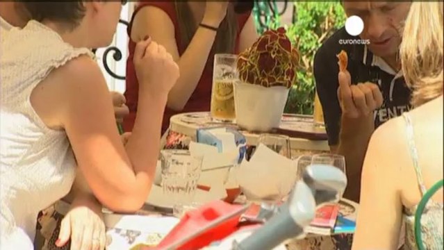 Eurozone morale improves, still record unemployment