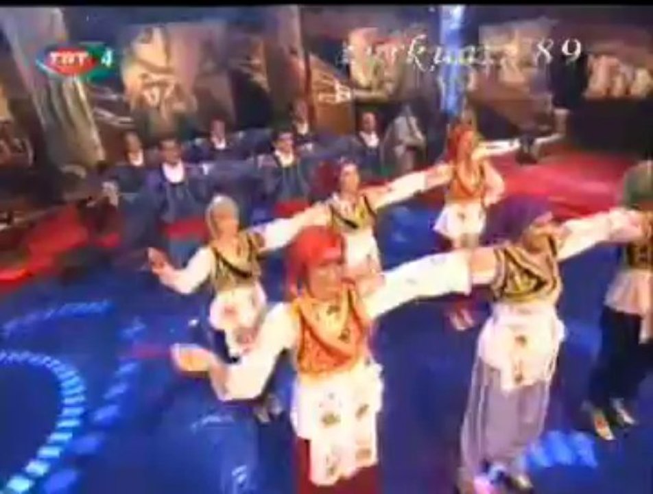 KÜLTÜR VE TURİZM BAKANLIĞI GENÇLİK HALK DANSLARI TOPLULUĞU-1