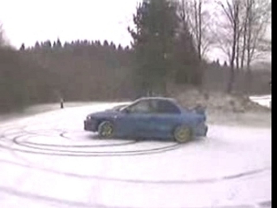 impreza_sti_snow