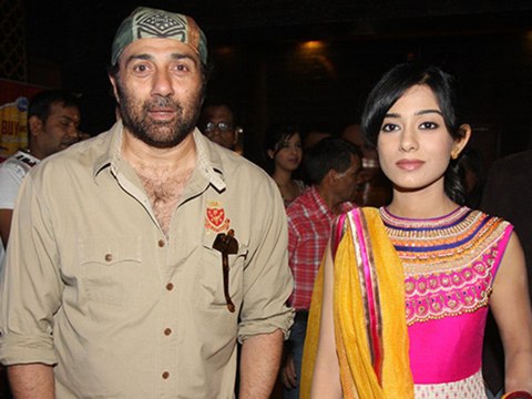 First Look Of Sunny And Amrita Starrer Singh Saab