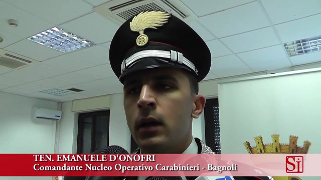 Napoli - Intera famiglia custodiva arsenale della camorra -2- (30.08.13)