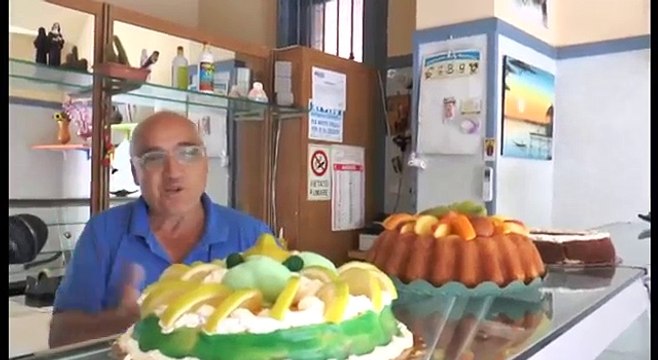 Aversa (CE) - Tribunale Napoli Nord, residenti e commercianti divisi (30.08.13)