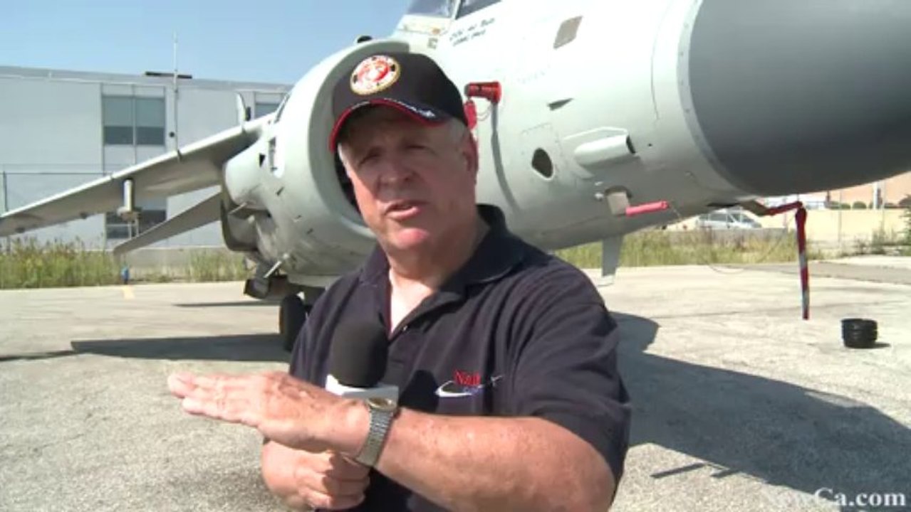 NewCa.com: 2013 Canadian International Air Show. Sea Harrier Arrival