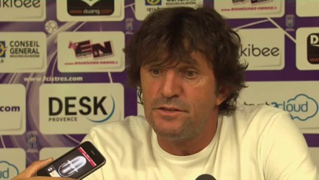 Conférence de presse FC Istres - AJ Auxerre (1-1) : José PASQUALETTI (FCIOP) - Bernard CASONI (AJA) - 2013/2014
