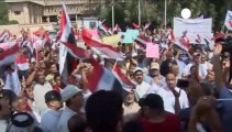 Irak : manifestations pour réclamer des députés plus...