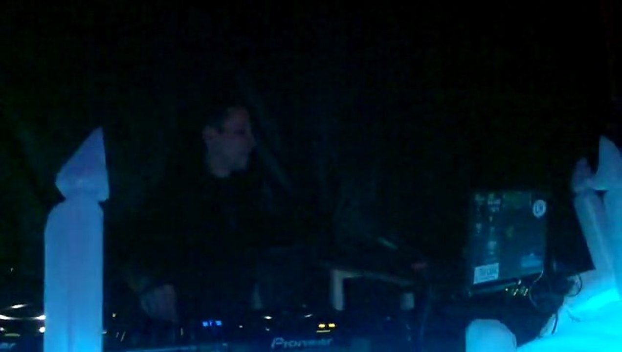 Resiliance Live - Surprise Party 30 et 31 Août - Jura Swiss 2013