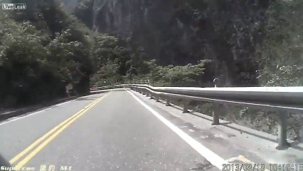 La route risquée des montagnes