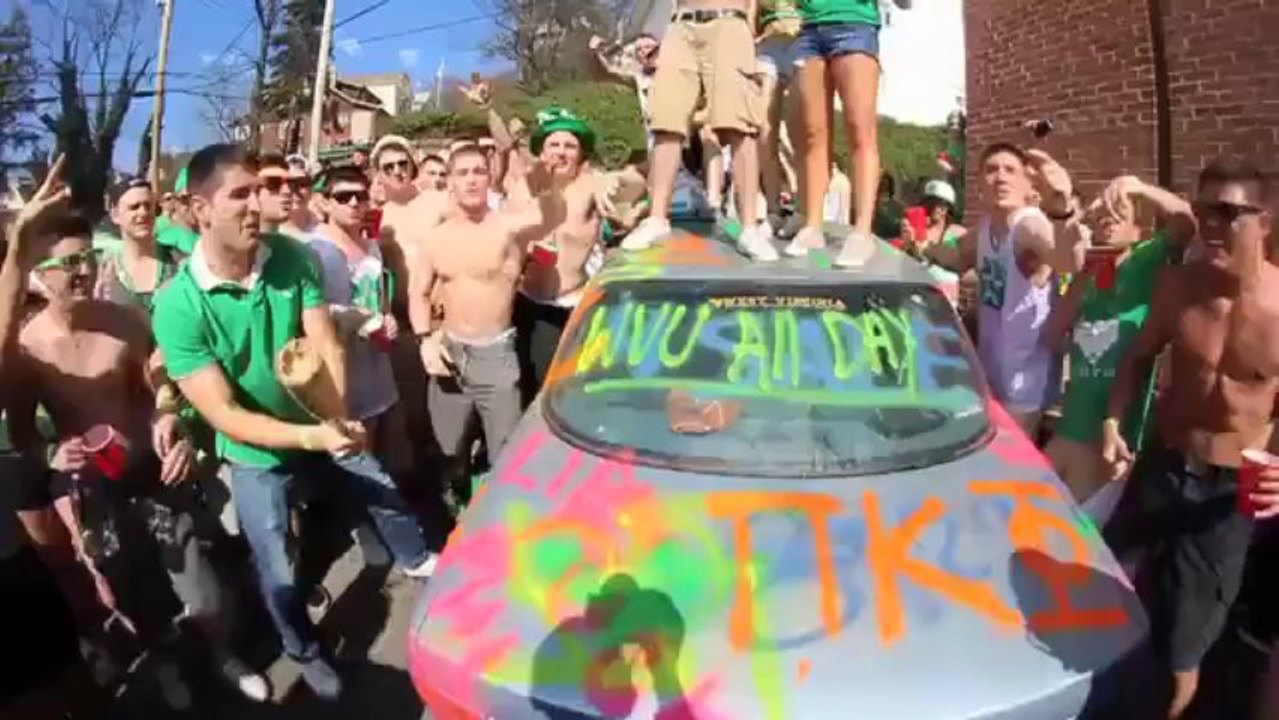 C'est la fête dans un campus universitaire américain