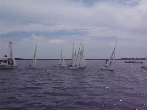 20130828 Départ de la régate de Miniji au Chpt France Promotion HandiValides à Carcans-Maubuisson