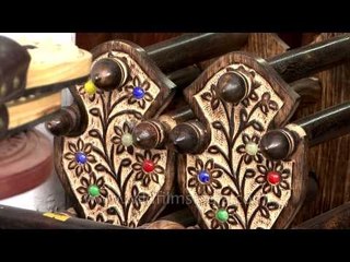 Download Video: A shop for wooden handicrafts in Mall Road, Mussoorie