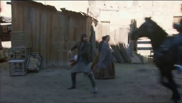 CORTINILLA AGUILA ROJA EN SEPTIEMBRE VUELVE 2013