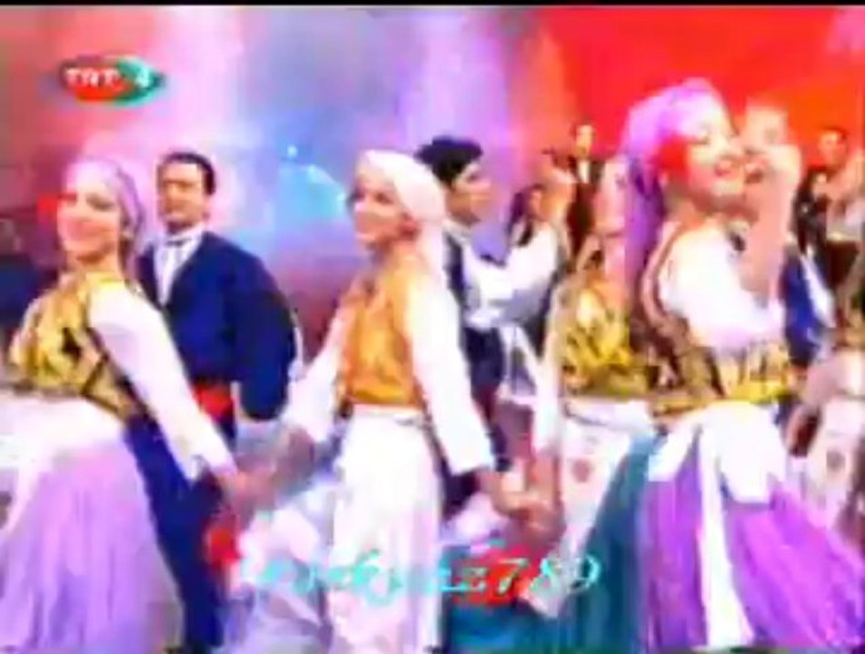 TRT THM KORO Ve HOYTUR Eşliğinde Türkü Demeti-3 (2 Türkü)