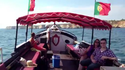 Tourne un petit peu à gauche