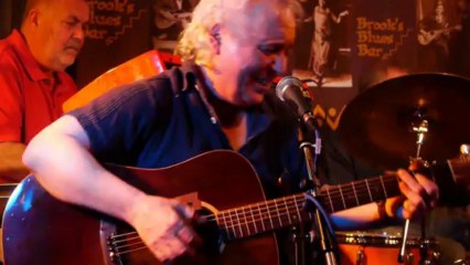 Gordon Smith with The Barcodes - Too Late To Cry