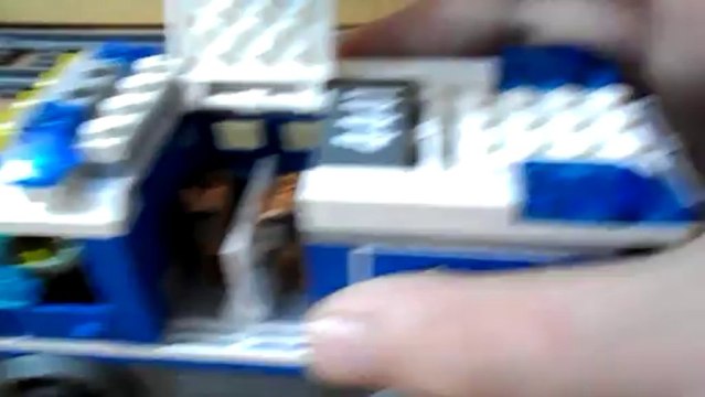 Le fourgon a chien de la police en foret 4441 de lego city