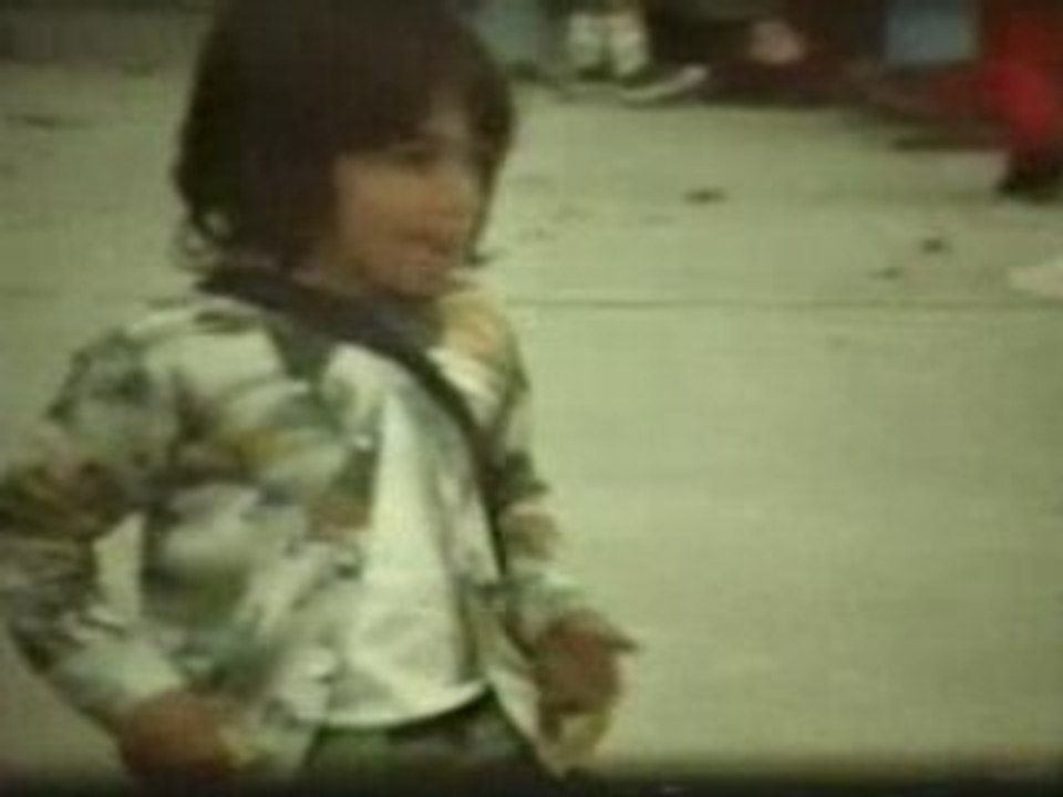 Benny y Alex Ibarra en la escuela